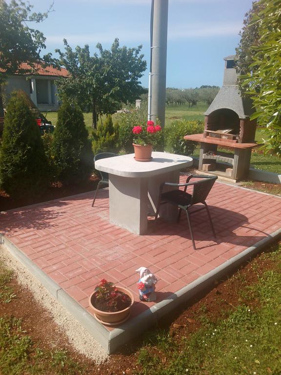 Apartment Gogo Umag Exterior foto